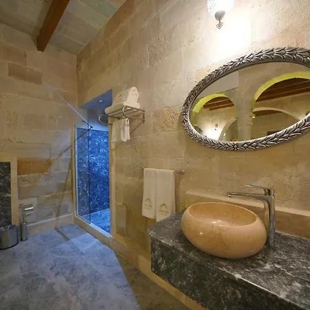 Cappadocia Secret Hill Cave * Γκόρεμε