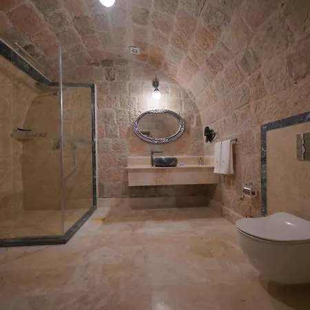 Cappadocia Secret Hill Cave Гьореме