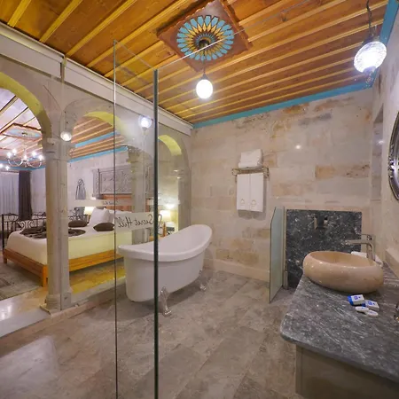 Cappadocia Secret Hill Cave Готель *